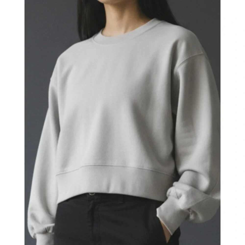 Lululemon Sweatshirt Women8 Opal White Cropped Crewneck Stretch Pullover LW3EZLS